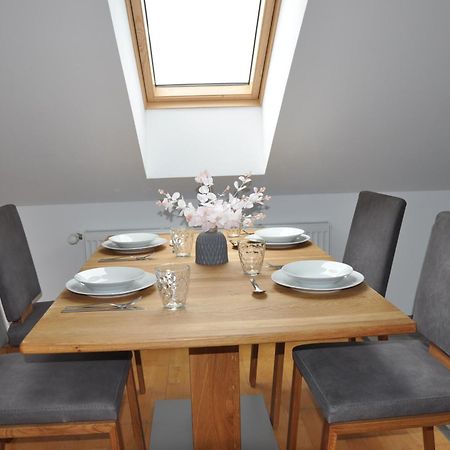 Ferienwohnung "Julka" Kostenloses W-Lan Giebelstadt Buitenkant foto