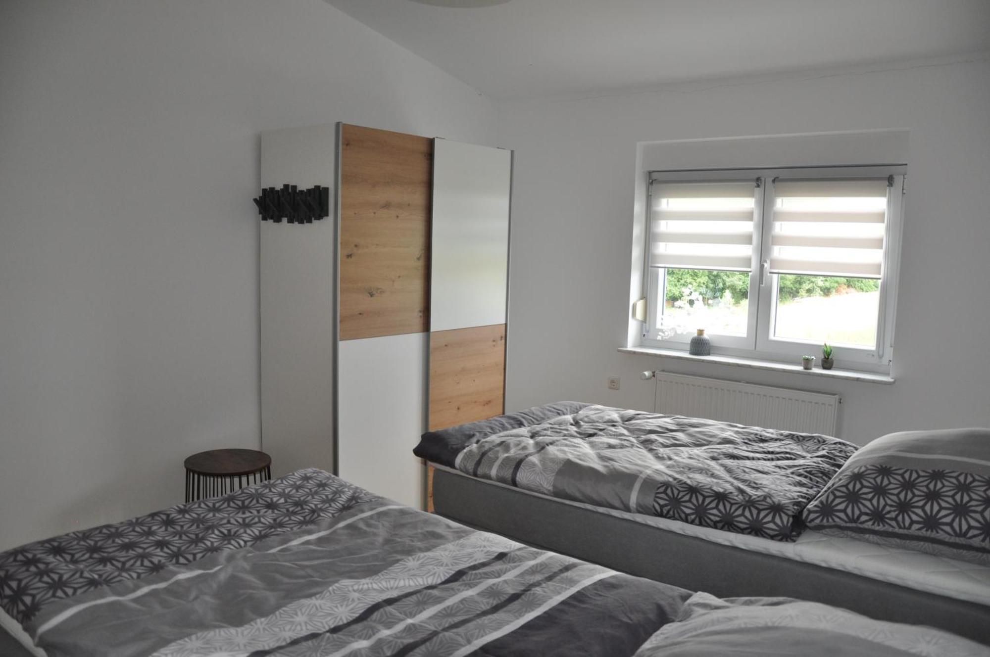 Ferienwohnung "Julka" Kostenloses W-Lan Giebelstadt Buitenkant foto